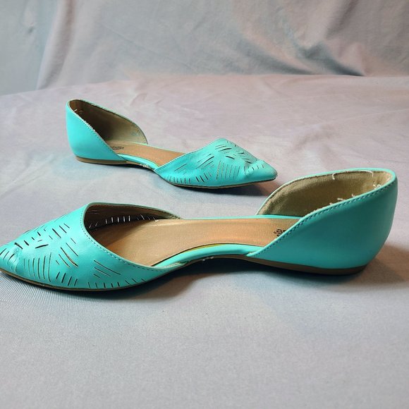 Charlotte Russe Womens Size Turquoise Faux Leather Flats Loafers Slip On  Shoes